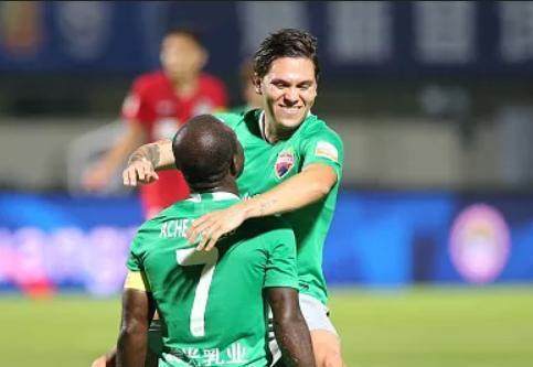 开云体育官网-第二轮就哑火！豪华4外援深足25射18个角球都没用