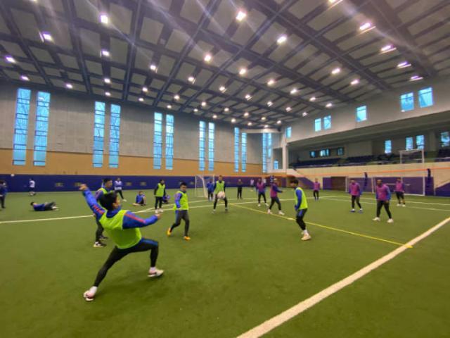 开云官方网-申花透露老总正为球队找钱 约尼奇状态仅恢复两成